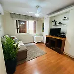 Apartamento Em Gramado: 400M Da Rua Coberta!